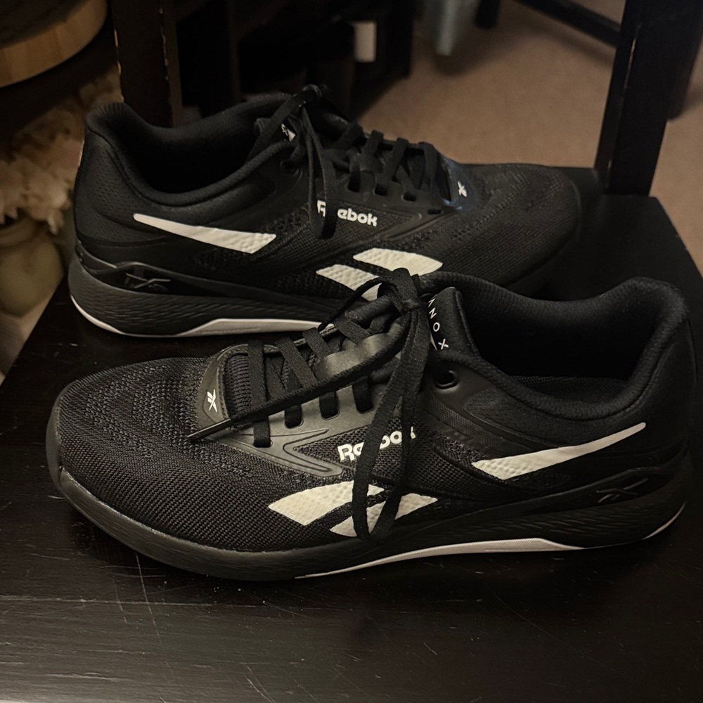 Reebok Black and White nano x5 Shoes